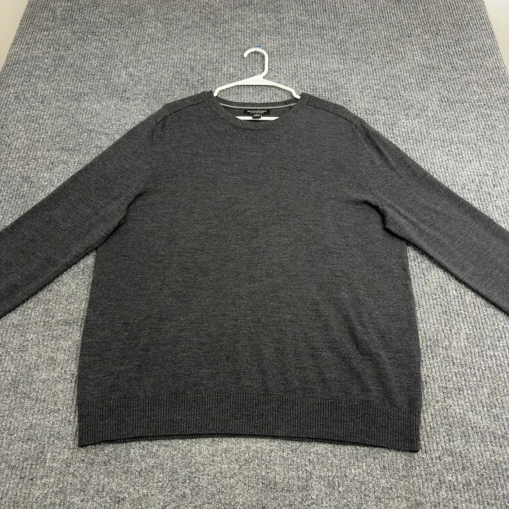 Banana Republic Sweater Mens XL Grey 100% Merino Wool Crew‎ Neck Classic Style